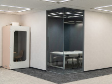 会議室とテレカンブース