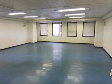 オフィス室内参考画像