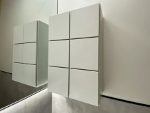 女性用トイレの小物入れ