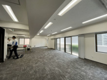 室内角からの様子