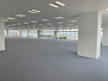 オフィス室内参考画像