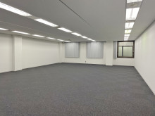 オフィス室内参考画像