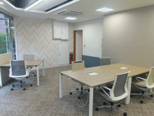 オフィス室内参考画像