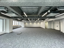 オフィス室内参考画像