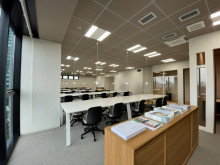 オフィス室内参考画像