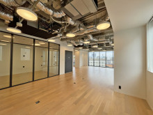 オフィス室内参考画像