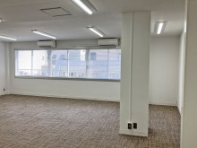 オフィス室内参考画像