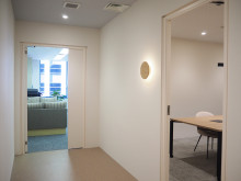 執務室・会議室出入口