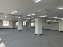 室内には柱有り