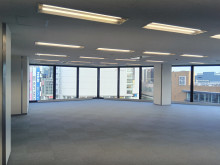 オフィス室内参考画像