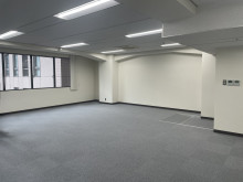 オフィス室内参考画像