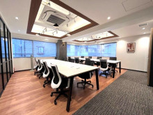 オフィス室内参考画像