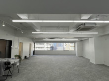 オフィス室内参考画像