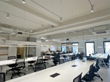 オフィス室内参考画像