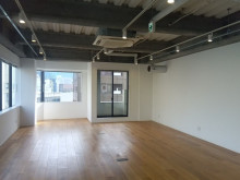 オフィス室内参考画像