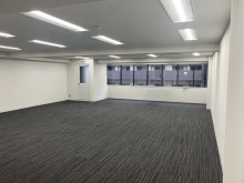 オフィス室内参考画像