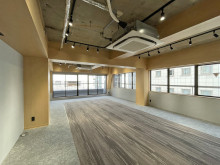 オフィス室内参考画像