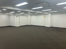 オフィス室内参考画像