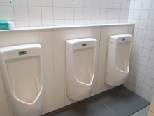 男性用トイレ