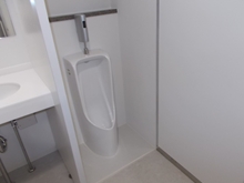男性用トイレ
