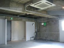 ブラック青山の部屋の雰囲気.2