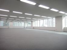 オフィス室内参考画像