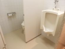 男性用トイレ