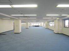 牛込食糧ビルの部屋の雰囲気.2