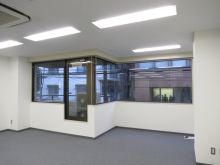 御苑前サンライズビルの部屋の雰囲気.2