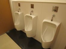 男性用トイレ