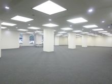 室内に一部柱あり