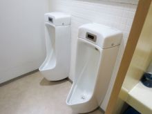 男性用トイレ