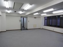 赤レンガ通りビルの部屋の雰囲気.2