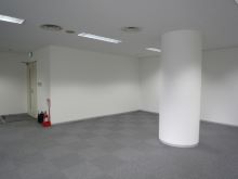 オフィス室内参考画像