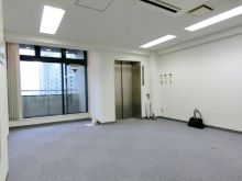 郁文堂青山通りビルの部屋の雰囲気.2