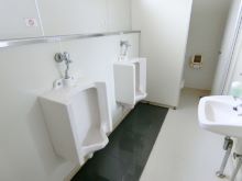 男性用トイレ
