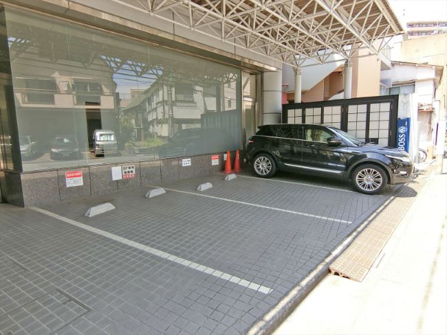 駐車場併設