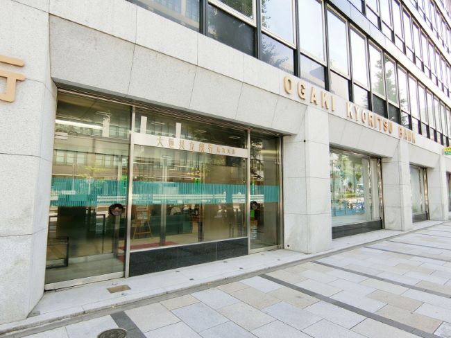 「大垣共立銀行 東京支店(東京都中央区八丁堀2-6-1)」の画像検索結果