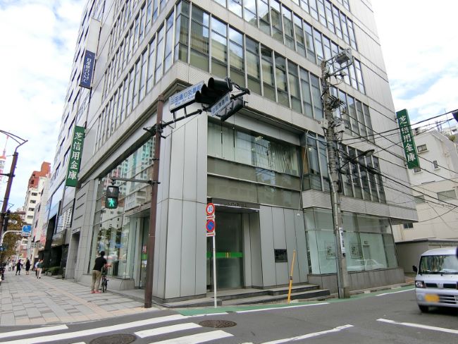 芝信三田ビル 5階/79.77坪。officee