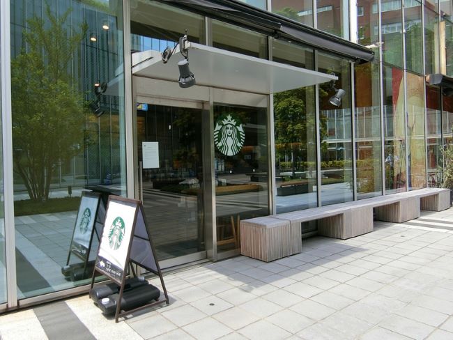 1階のスターバックス コーヒー 赤坂プルデンシャルタワー店