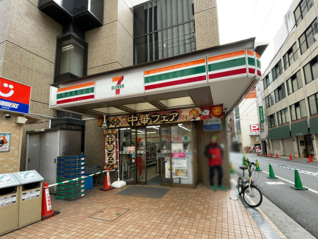 1階のセブンイレブン 広島胡町店