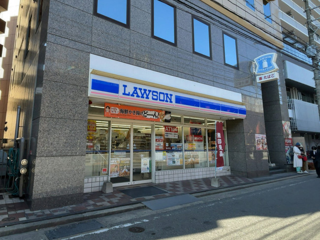 1階のローソン 博多駅西店