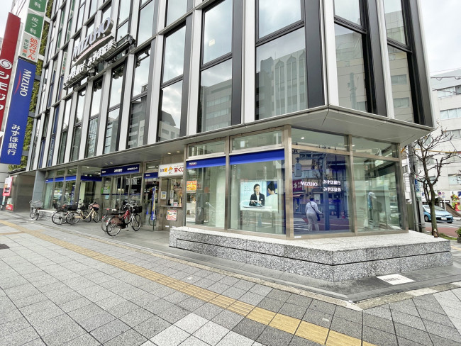 1階のみずほ銀行 浅草橋支店