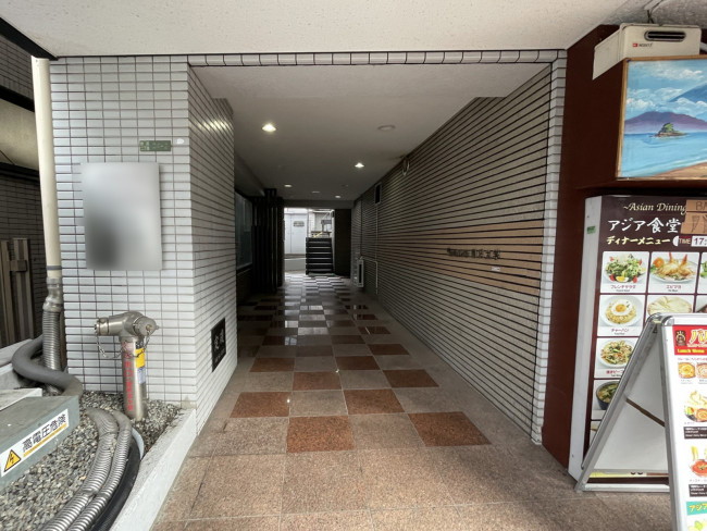 物件出入口