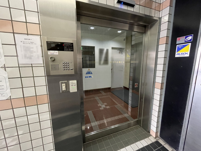 エントランス