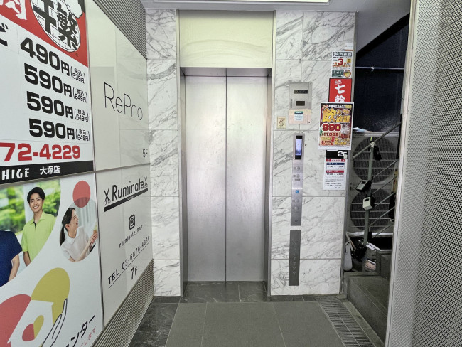 エレベーター(1基)