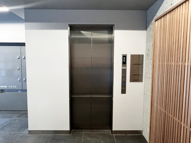 エレベーター(1基)