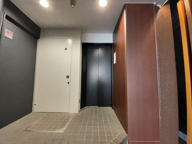 エレベーター(1基)