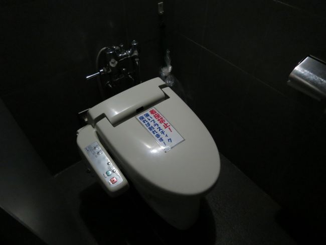 トイレ個室