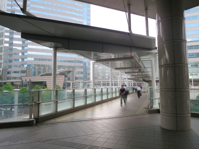2階部分は品川駅直結